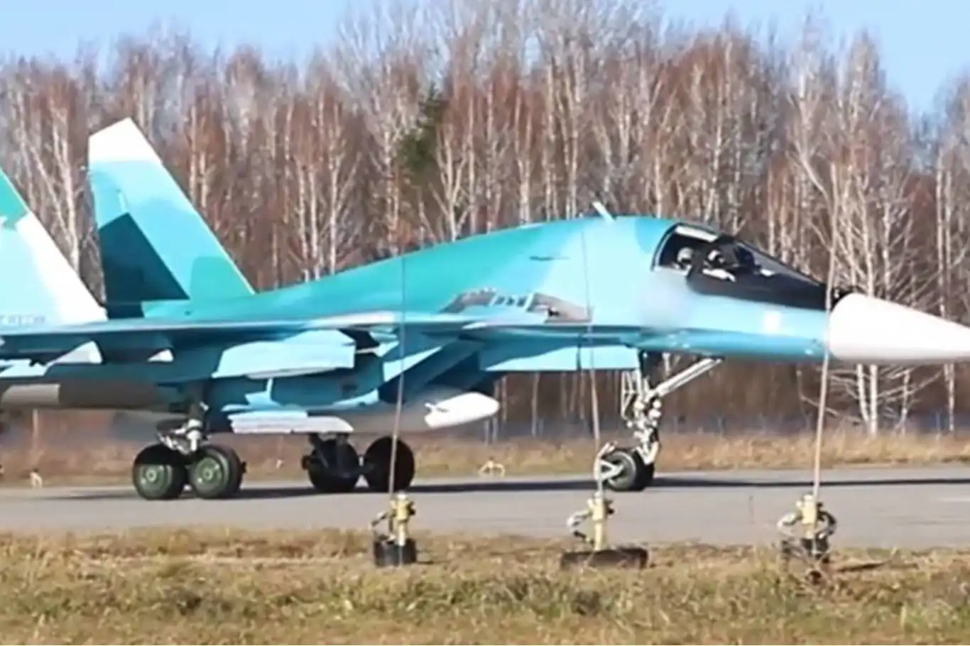 Rus ordusu, bir grup yeni Su-34 savaş uçağını teslim aldı Rus ordusu, bir grup yeni Su-34 savaş uçağını teslim aldı