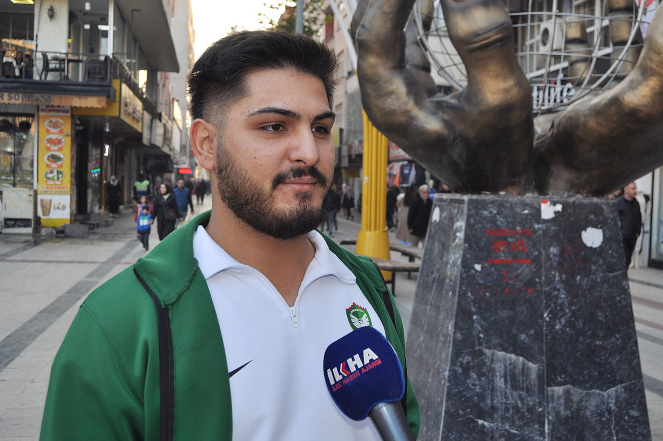 Enes Aydın