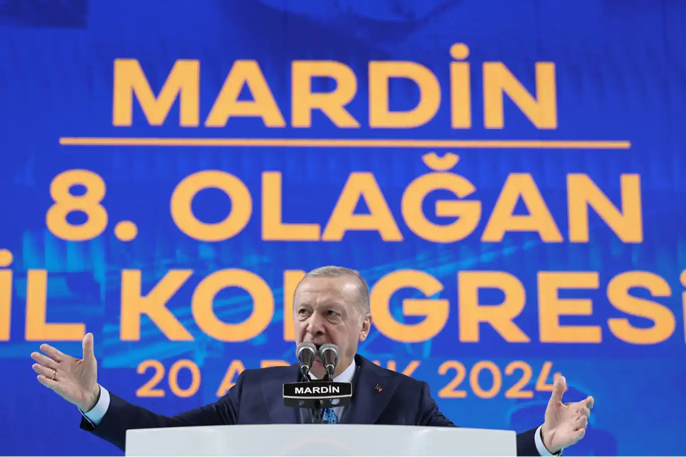 Cumhurbaşkanı Erdoğan: Doğrunun yanında saf tuttukça Rabbim milletimizin önünü açacaktır Cumhurbaşkanı Erdoğan: Doğrunun yanında saf tuttukça Rabbim milletimizin önünü açacaktır