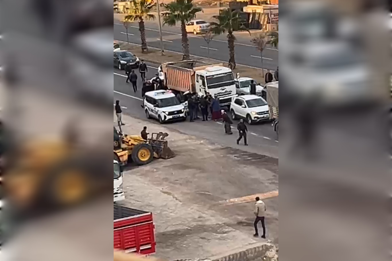 Mardin’de sokak ortasında silahlı çatışma: 2 yaralı Mardin’de sokak ortasında silahlı çatışma: 2 yaralı