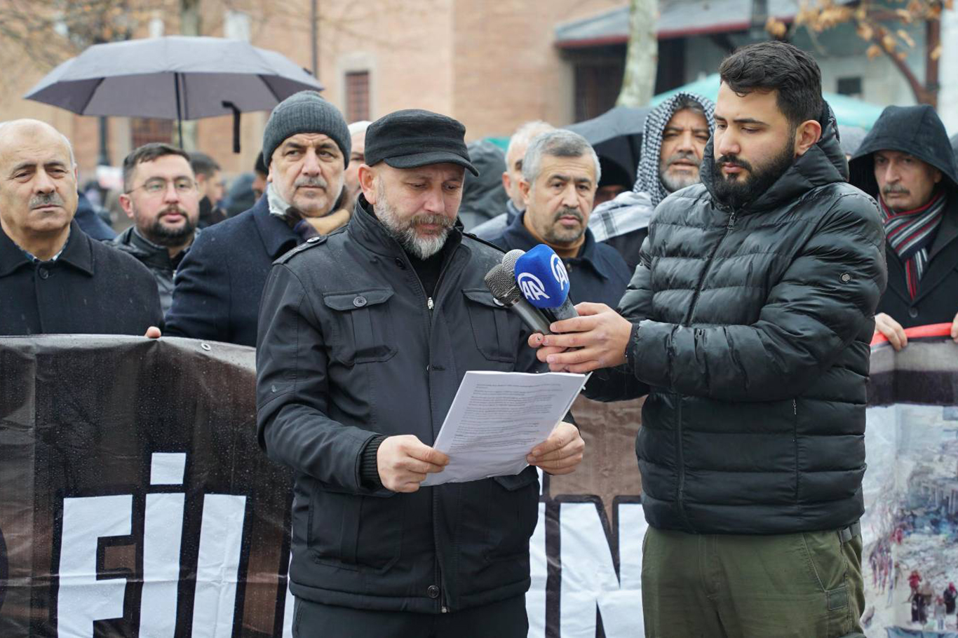 Filistinli şehitler için Ankara'da gıyabi cenaze namazı kılındı Filistinli şehitler için Ankara'da gıyabi cenaze namazı kılındı