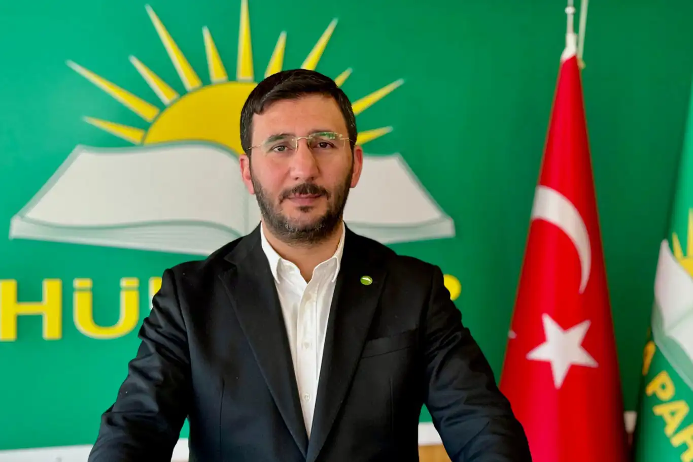 HÜDA PAR: Suriye, İran ve Türkiye'nin yaşadığı anlaşmazlıklar sadece siyonist işgalcilere yaramaktadır! HÜDA PAR: Suriye, İran ve Türkiye'nin yaşadığı anlaşmazlıklar sadece siyonist işgalcilere yaramaktadır!