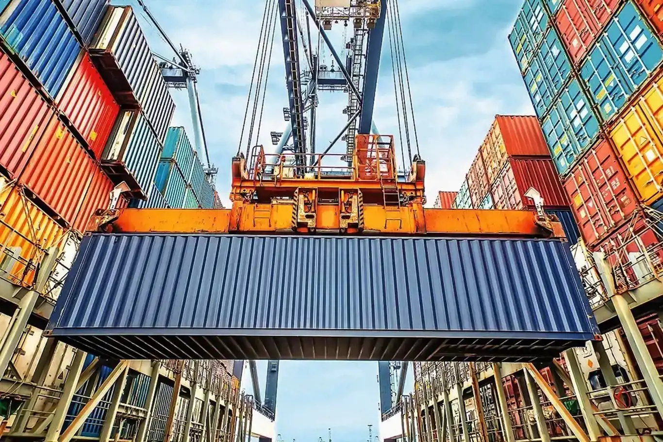 Türkiye records $7.46 billion trade deficit in November Türkiye records $7.46 billion trade deficit in November