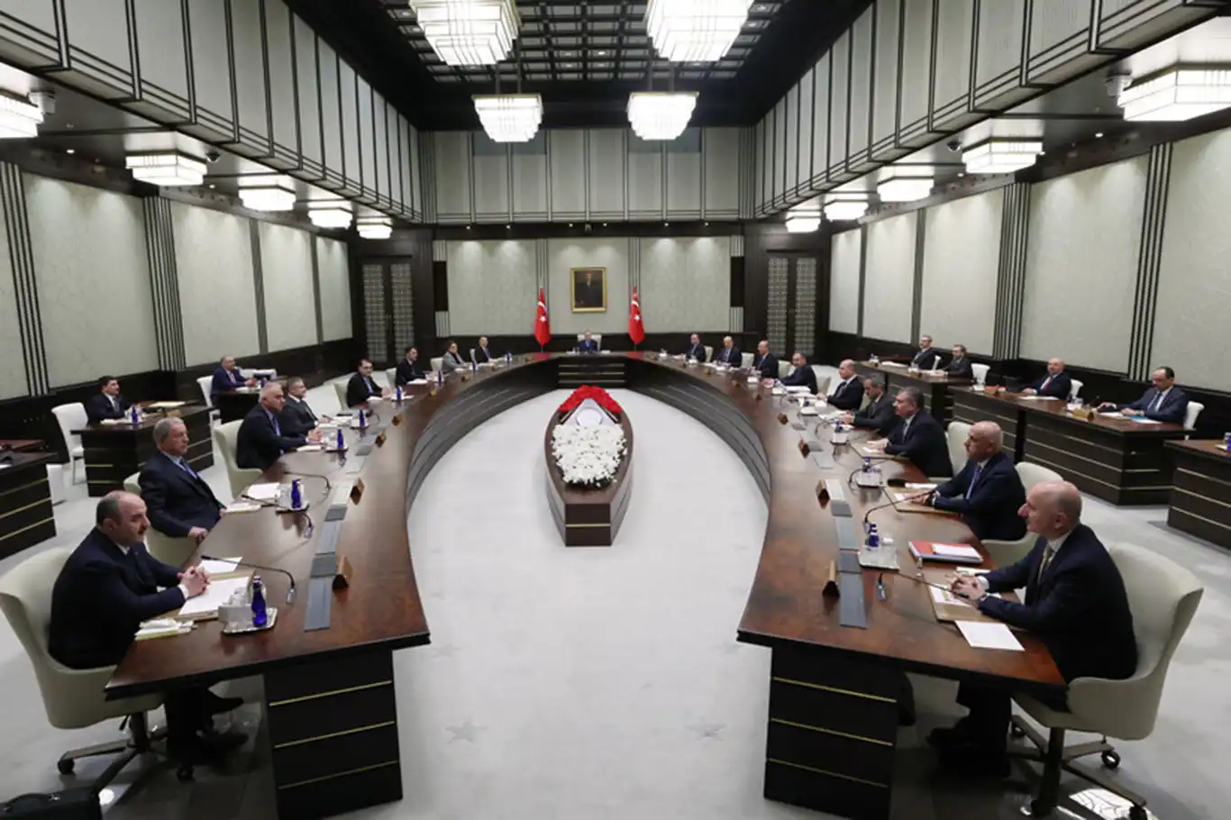 Kabine bugün toplanıyor: Gündemde hangi başlıklar var? Kabine bugün toplanıyor: Gündemde hangi başlıklar var?