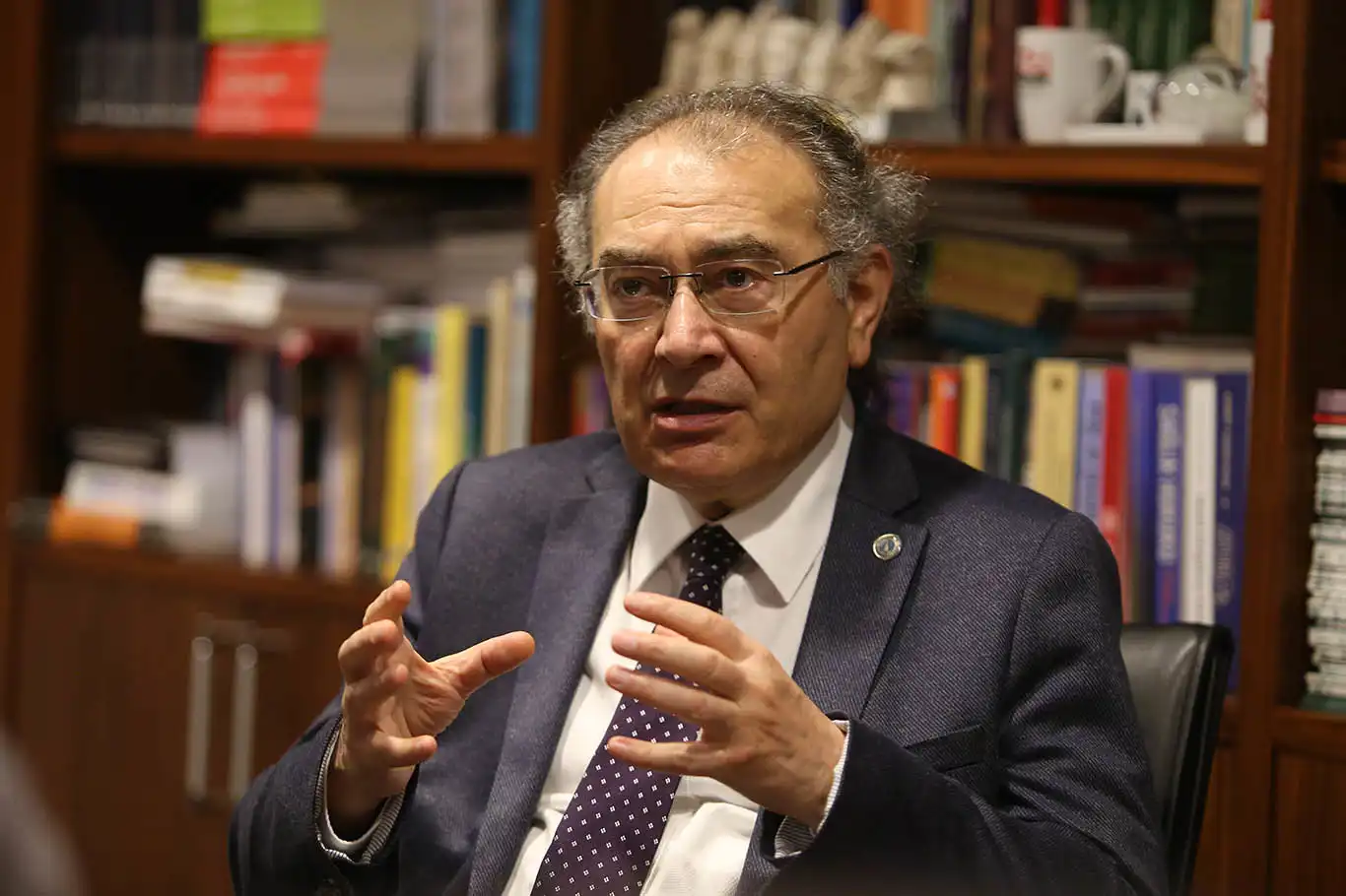 Prof. Dr. Tarhan'dan sigarayı bırakma tavsiyesi: Fren mekanizmasını devreye al 14 günde bırak! Prof. Dr. Tarhan'dan sigarayı bırakma tavsiyesi: Fren mekanizmasını devreye al 14 günde bırak!
