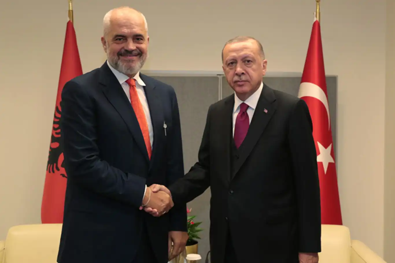 Arnavutluk Başbakanı Rama Türkiye'ye geliyor