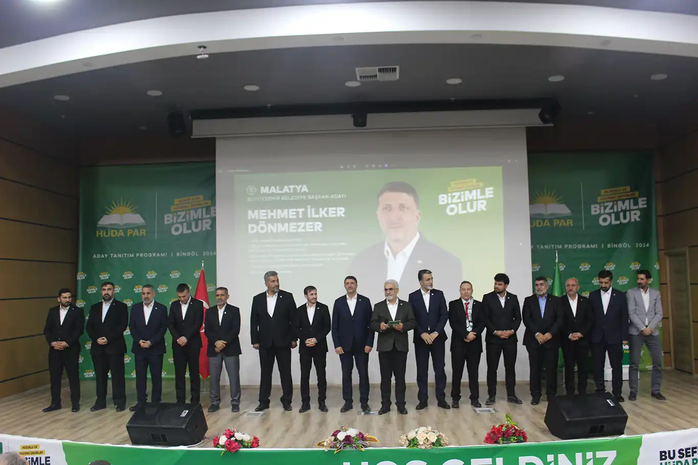 HÜDA PAR, 4 il ve 10 ilçe ve 1 belde belediye başkan adaylarını tanıttı HÜDA PAR, 4 il ve 10 ilçe ve 1 belde belediye başkan adaylarını tanıttı