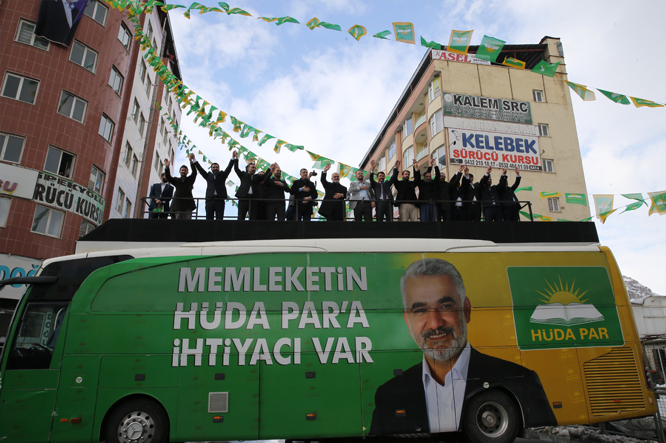 HÜDA PAR Genel Başkanı Yapıcıoğlu: Proje şahsiyetler milletin huzurunu kaçırmak istiyor