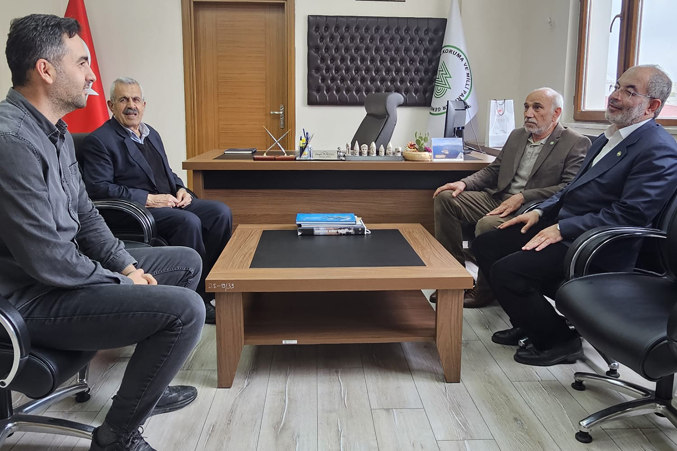 HÜDA PAR Adıyaman adayı Yetiş'ten kurum ziyaretleri  