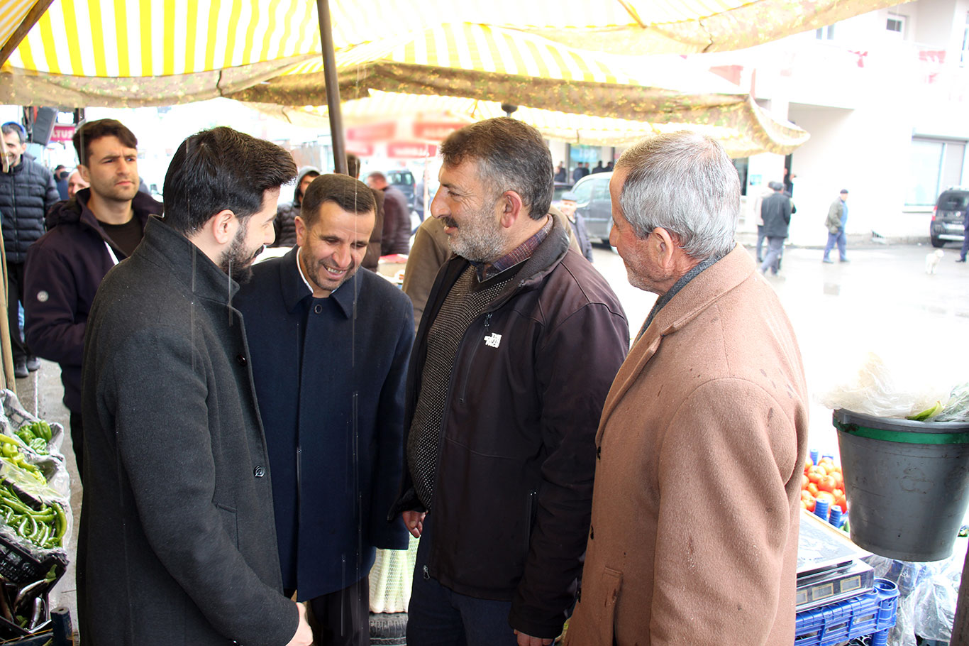 Ağrı'nın en genç belediye başkan adayı temaslarını sürdürüyor