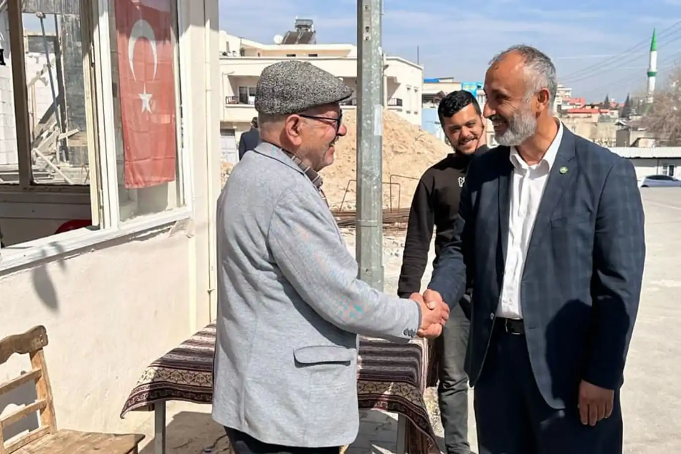 HÜDA PAR Karkamış Belediye Başkan adayı Kılıçparlar'dan esnaf ziyareti HÜDA PAR Karkamış Belediye Başkan adayı Kılıçparlar'dan esnaf ziyareti