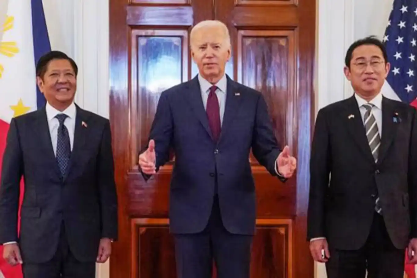 Japan, Philippines, and U.S. leaders unveil joint vision for Indo-Pacific cooperation Japan, Philippines, and U.S. leaders unveil joint vision for Indo-Pacific cooperation