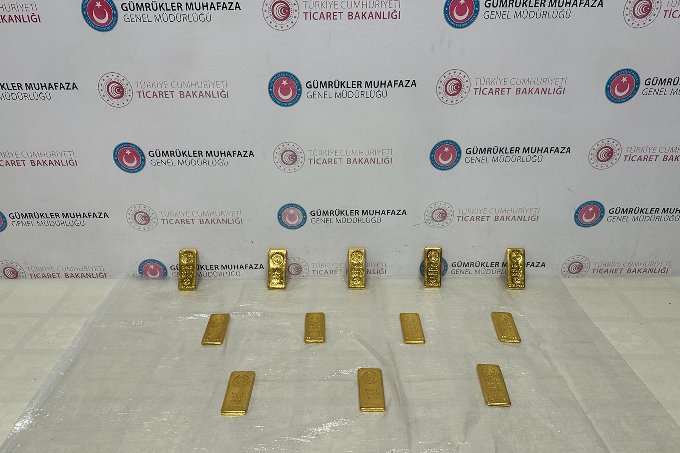 Habur'da 50 milyon TL değerinde altın yakalandı Habur'da 50 milyon TL değerinde altın yakalandı