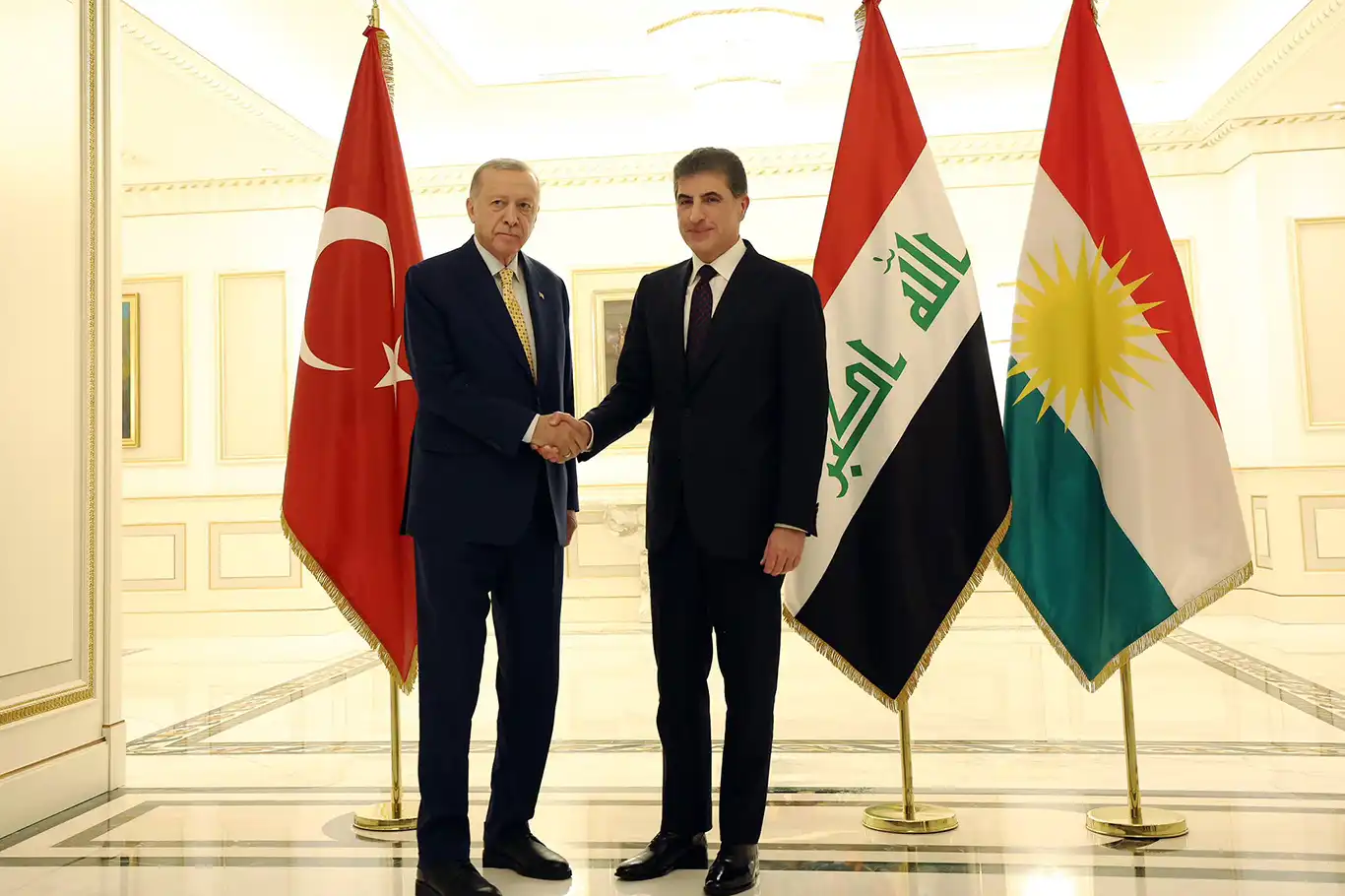 Neçirvan Barzani: Erdoğan'ın tarihi ziyareti hassas bir döneme denk geliyor Neçirvan Barzani: Erdoğan'ın tarihi ziyareti hassas bir döneme denk geliyor