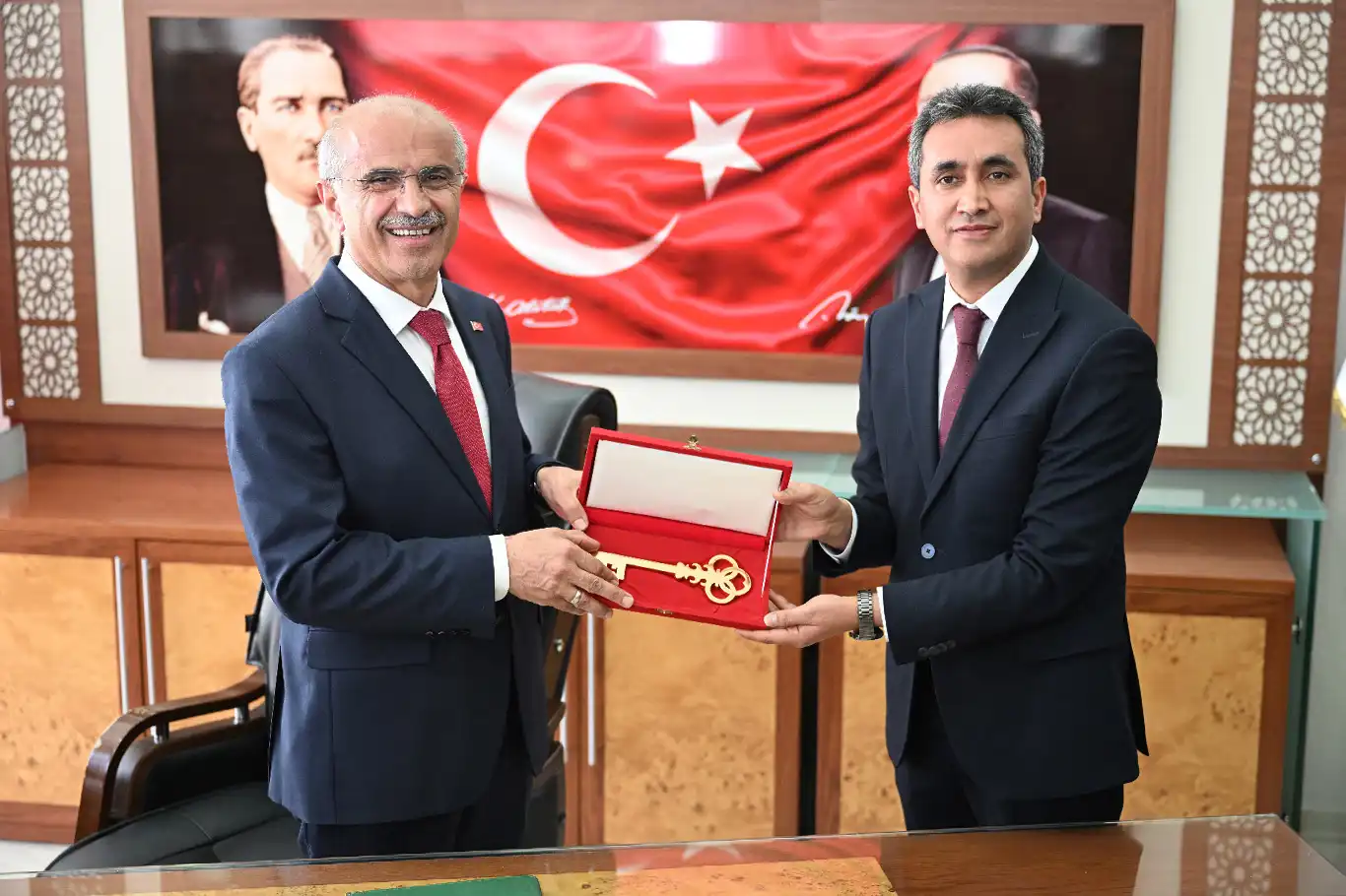 Malatya Büyükşehir Belediye Başkanı Er, göreve başladı Malatya Büyükşehir Belediye Başkanı Er, göreve başladı
