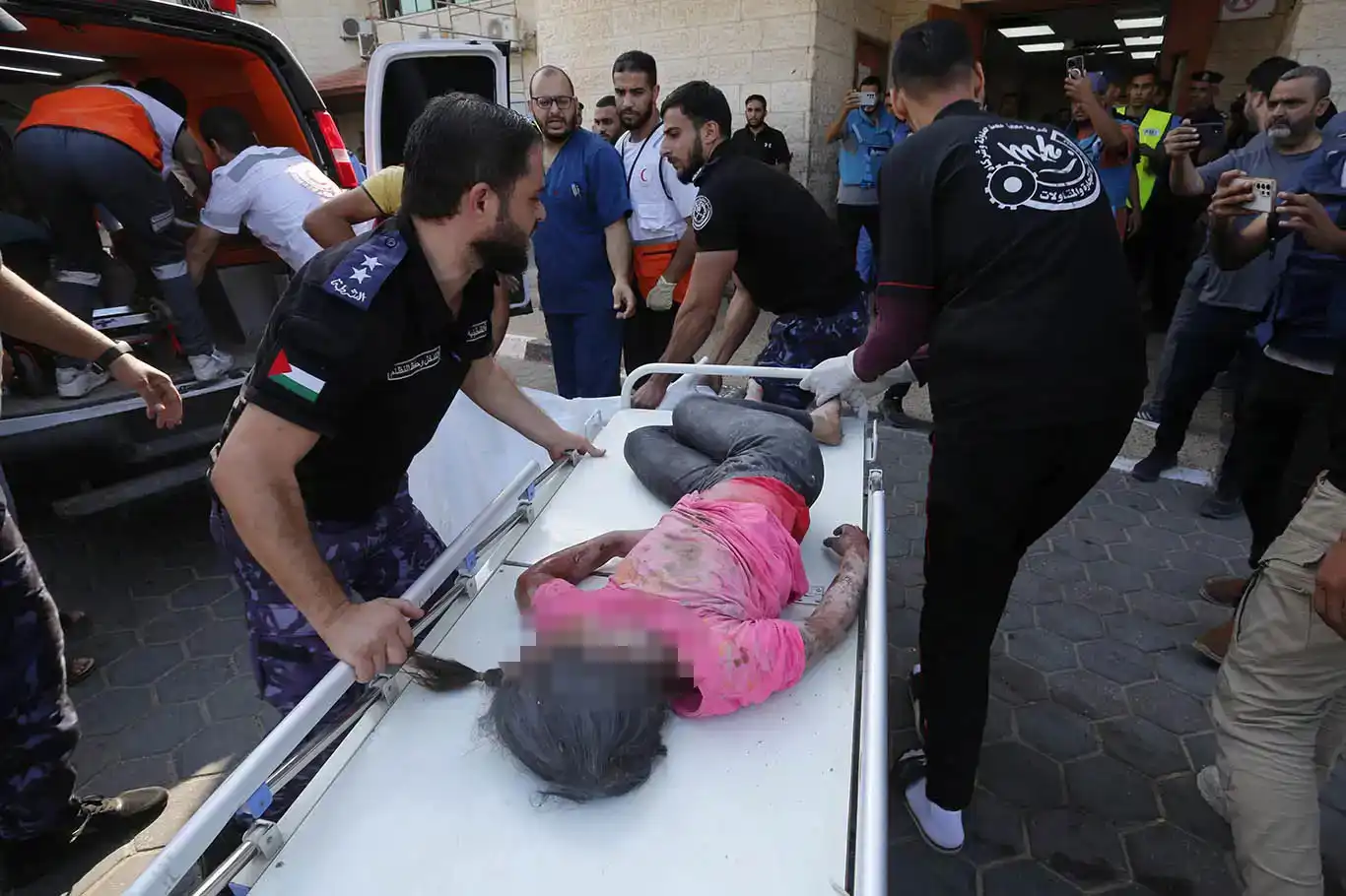 Dünyanın gözleri önünde 15 bin Gazzeli çocuk katledildi Dünyanın gözleri önünde 15 bin Gazzeli çocuk katledildi