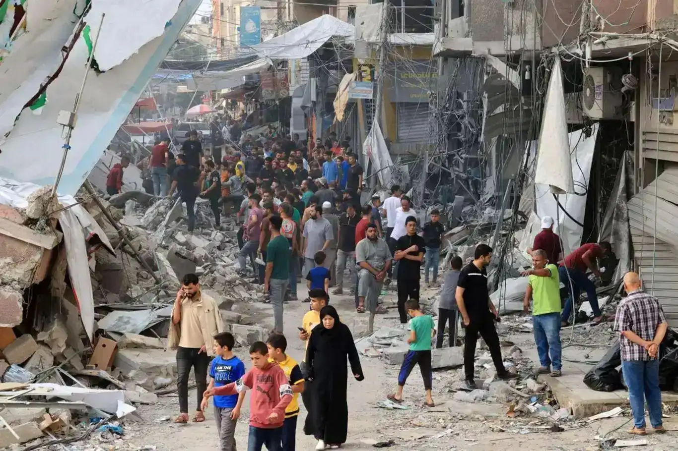 Filistinli analist Haluf: İşgal ve batı milyonlarca Filistinliyi Avrupa'ya zorla göç ettirmek istiyor Filistinli analist Haluf: İşgal ve batı milyonlarca Filistinliyi Avrupa'ya zorla göç ettirmek istiyor
