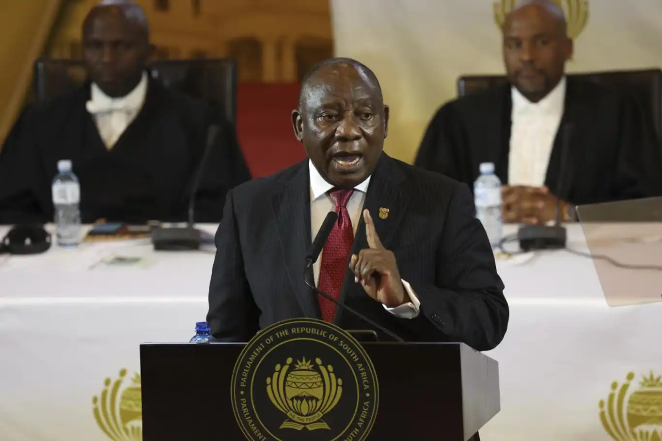 Cyril Ramaphosa yeniden Güney Afrika cumhurbaşkanı seçildi Cyril Ramaphosa yeniden Güney Afrika cumhurbaşkanı seçildi