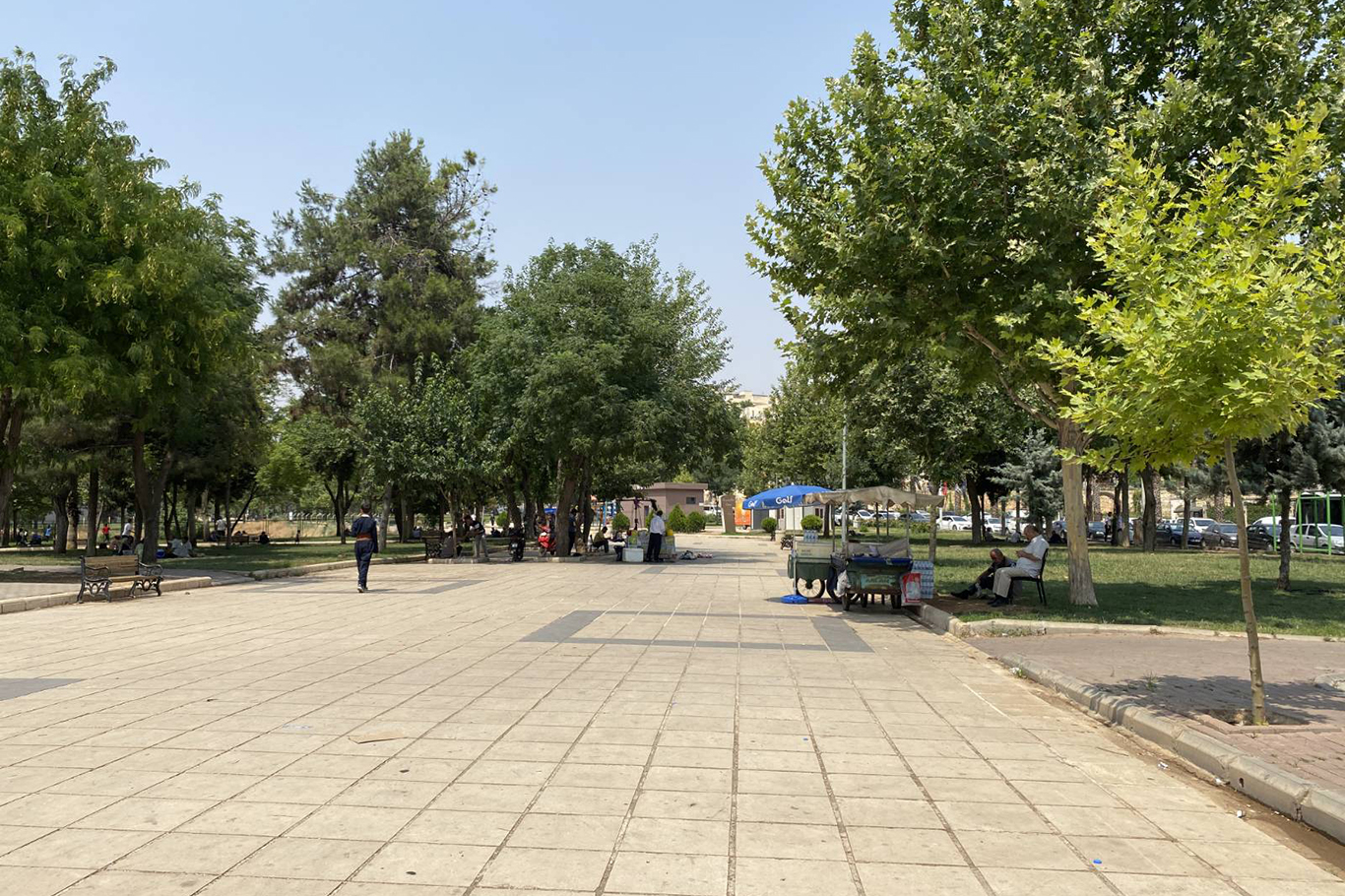 Şanlıurfalıların 50 dereceyi aşan sıcaklar için ağaçlandırma ve gölgelendirme çalışması talebi