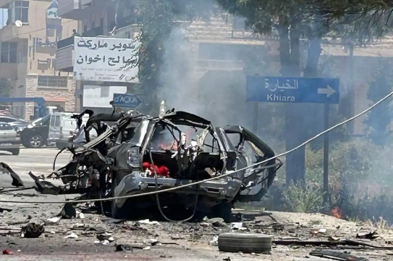 İşgalciler Lübnan'da bir aracı bombaladı: Bir şehit İşgalciler Lübnan'da bir aracı bombaladı: Bir şehit