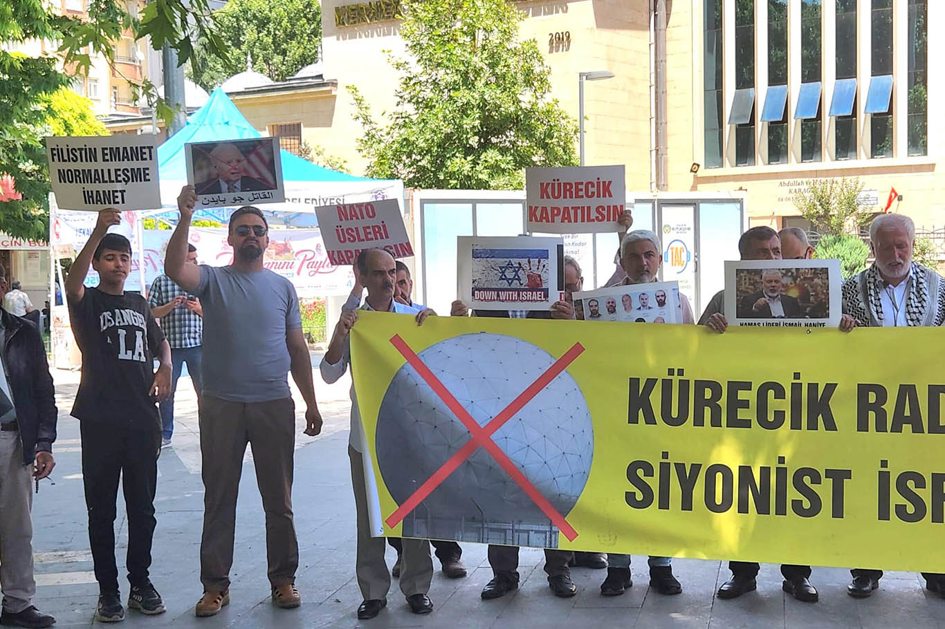 "Kürecik NATO Radarı Üssü siyonist israil için hayati önem taşımakta" "Kürecik NATO Radarı Üssü siyonist israil için hayati önem taşımakta"