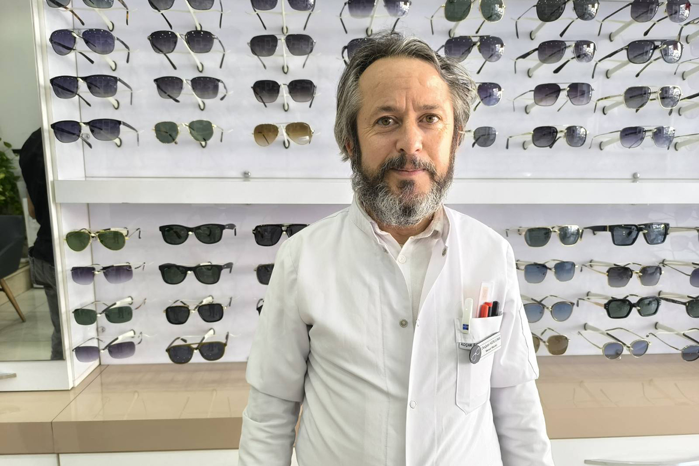 Optisyen Doğan Kızılelma