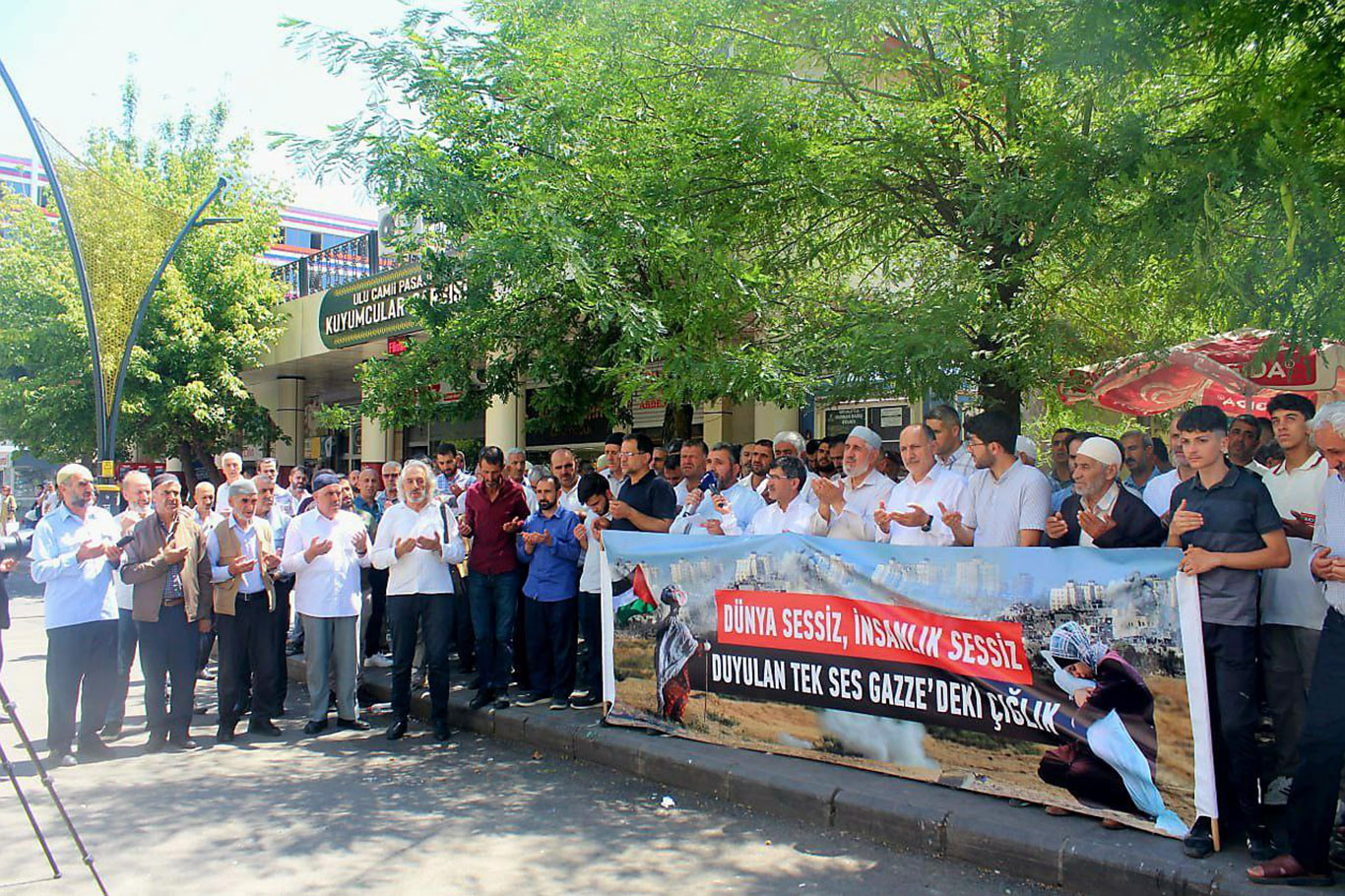 Alpaya: Gelin içimizdeki siyonist ve hainleri ayıklayıp hak ettikleri ceza ile cezalandıralım