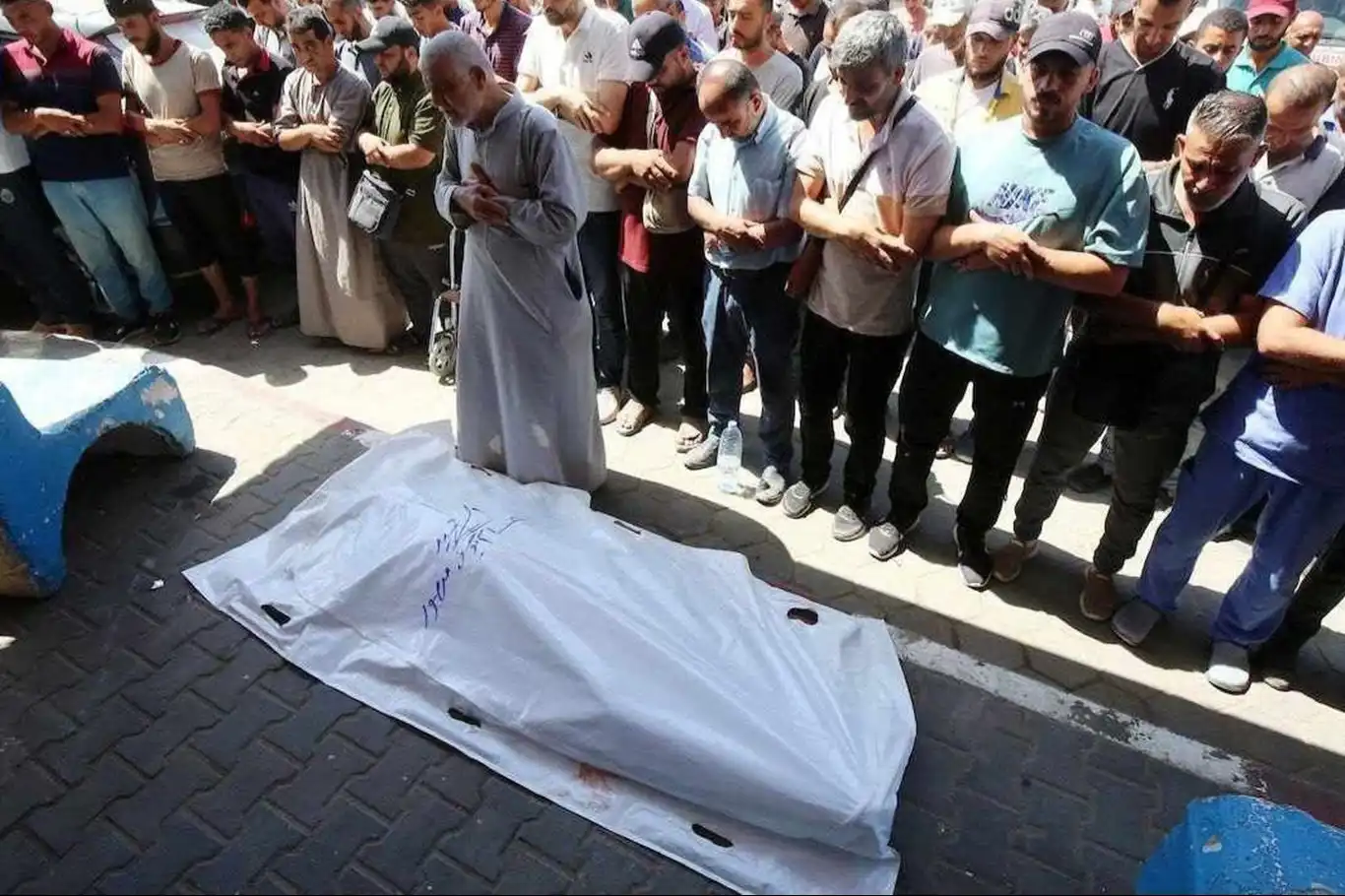 Dışişleri'nden Mevasi katliamı tepkisi: israile destek veren ülkeler bu barbarlığa artık 'dur' demeli Dışişleri'nden Mevasi katliamı tepkisi: israile destek veren ülkeler bu barbarlığa artık 'dur' demeli