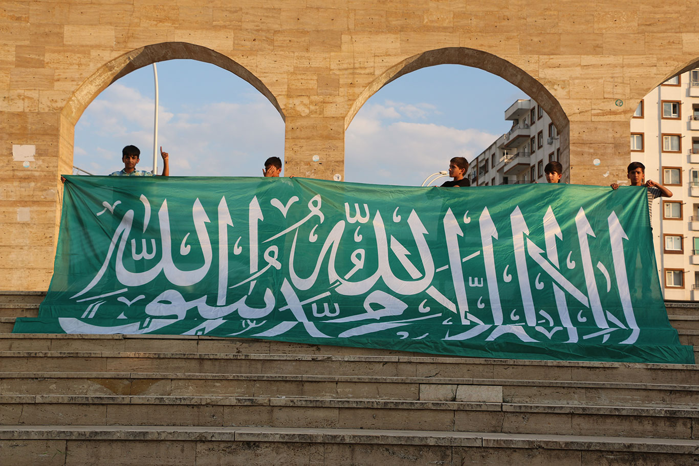 Diyarbakır İslami STK'lardan "Gazze İçin Yürüyoruz" etkinliği 