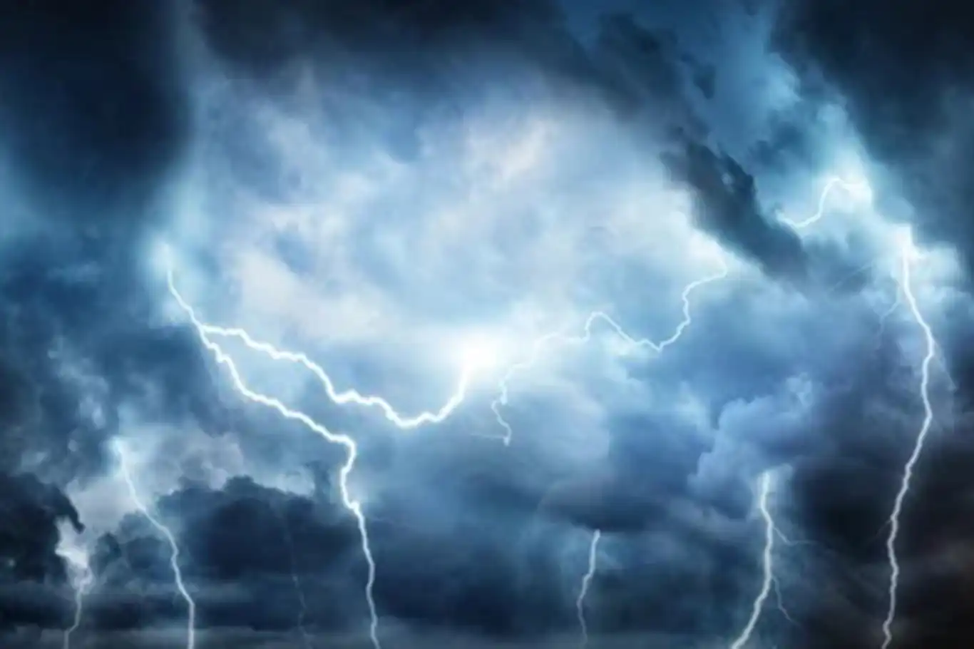 Meteorolojiden 9 il için sağanak uyarısı Meteorolojiden 9 il için sağanak uyarısı