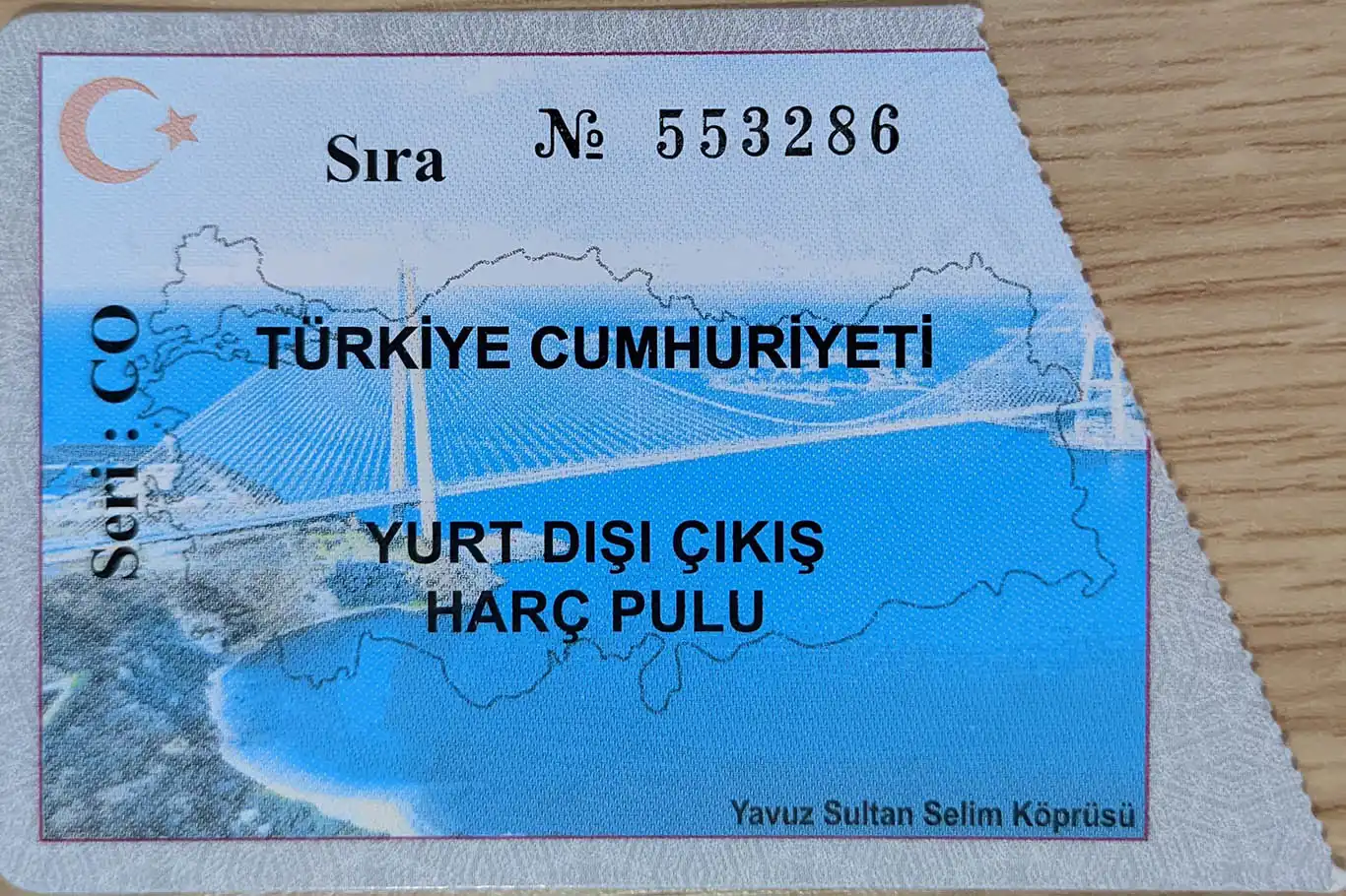 Yurt dışı çıkış harcı 500 TL olarak belirlendi Yurt dışı çıkış harcı 500 TL olarak belirlendi