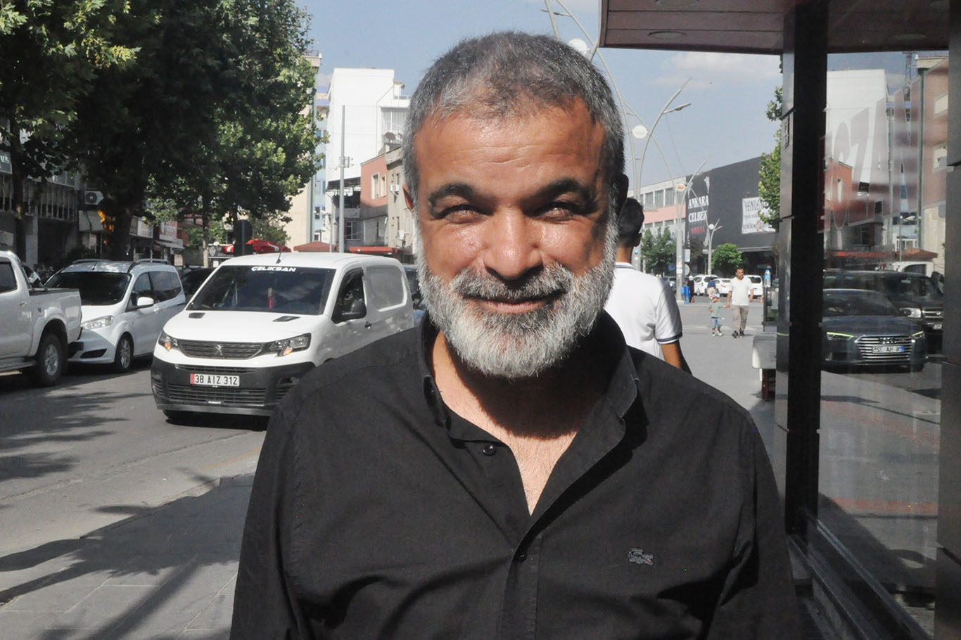 Hamza İnal