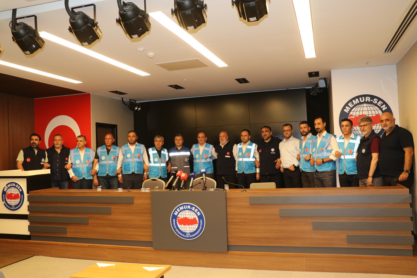 Memur-Sen'e bağlı sendikalar Bolu'dan Ankara'ya yürüyüş yapacak