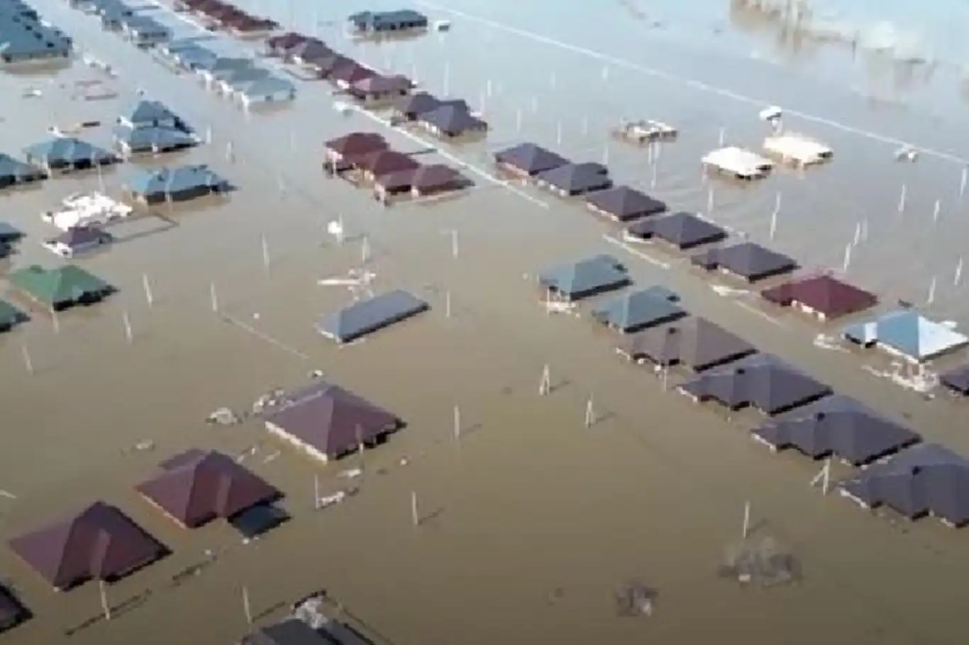 Russia: Dam burst in Chelyabinsk region forces evacuation of villages Russia: Dam burst in Chelyabinsk region forces evacuation of villages