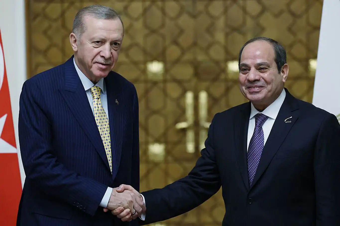 Mısır'ın darbeci Cumhurbaşkanı Sisi Türkiye'ye geliyor Mısır'ın darbeci Cumhurbaşkanı Sisi Türkiye'ye geliyor