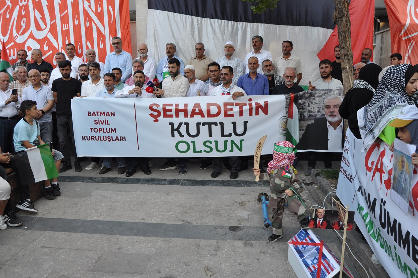Batman'da Gazze açıklaması mitinge dönüştü: Meydanlar doldu, taştı