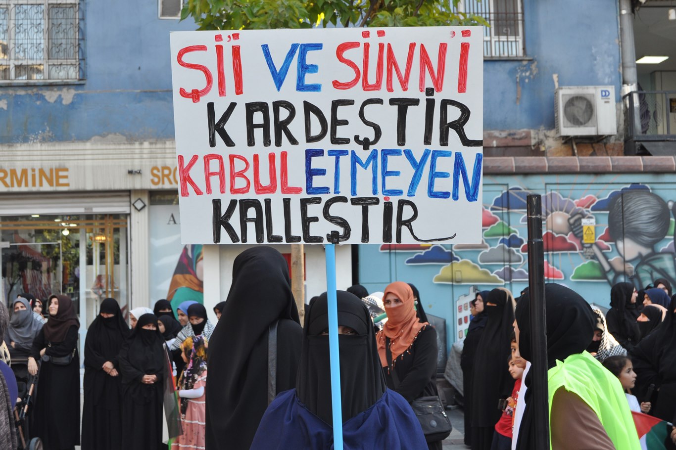 Batman'da Gazze açıklaması mitinge dönüştü: Meydanlar doldu, taştı