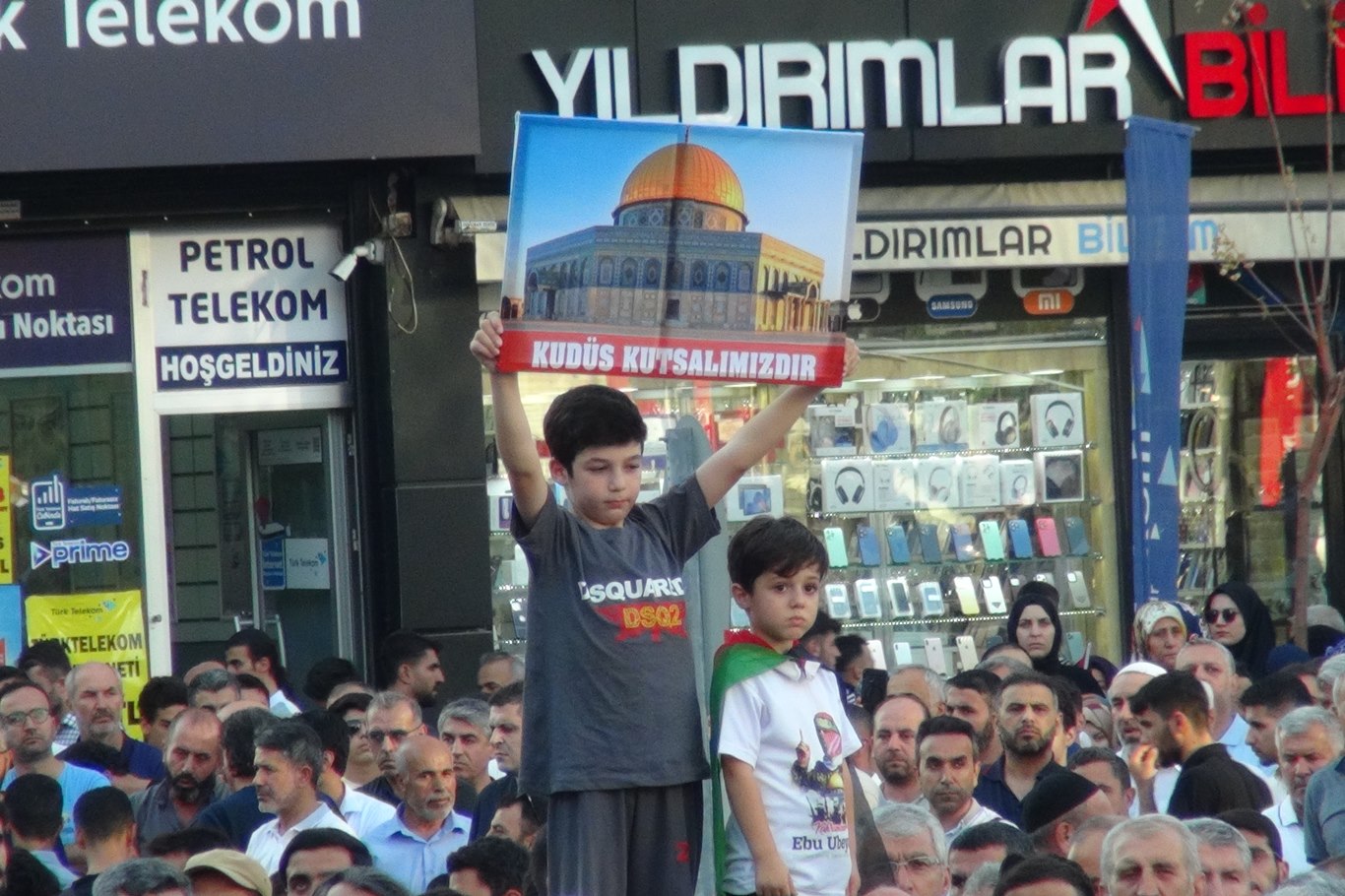 Batman'da Gazze açıklaması mitinge dönüştü: Meydanlar doldu, taştı