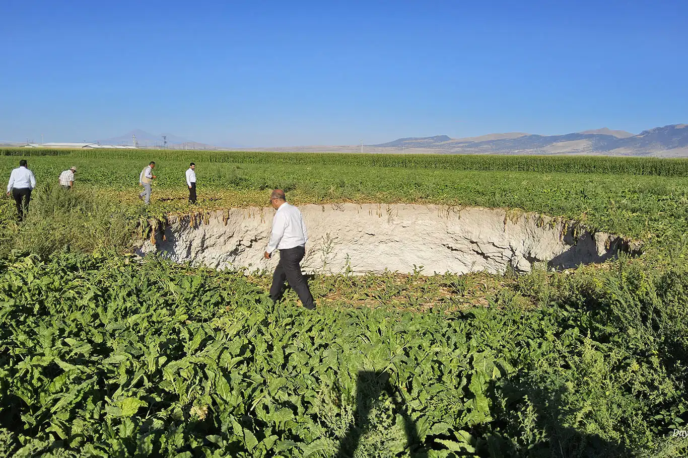 HÜDA PAR Konya İl Başkanı Tan: Obruklarla ilgili bilimsel çalışmalar yapılmalı, halk bilinçlendirilmeli HÜDA PAR Konya İl Başkanı Tan: Obruklarla ilgili bilimsel çalışmalar yapılmalı, halk bilinçlendirilmeli