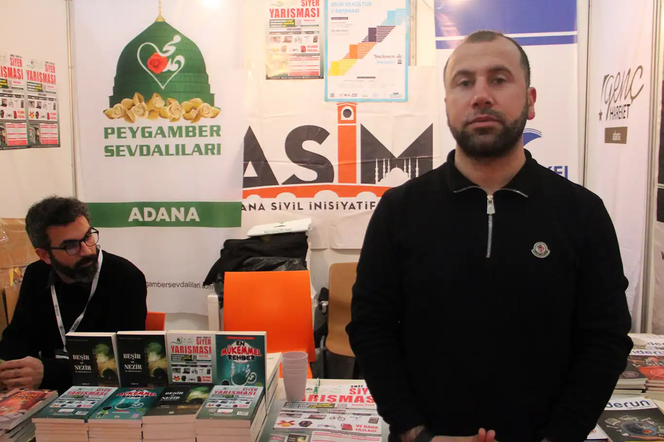 Siyer sınavı standı Adana Kitap Fuarı'nda Siyer sınavı standı Adana Kitap Fuarı'nda