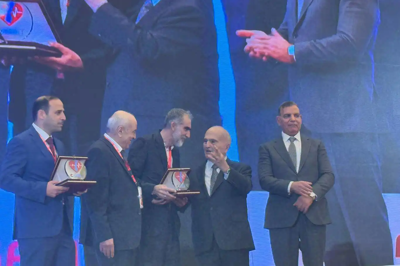 Yetimler Vakfı, Amman'daki konferansta Gazze için sağlık organizasyonu başlatacağını duyurdu Yetimler Vakfı, Amman'daki konferansta Gazze için sağlık organizasyonu başlatacağını duyurdu