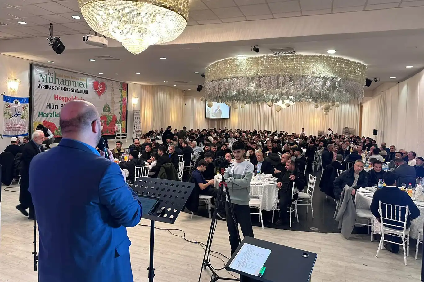Almanya'da Mekke’nin fethi programı düzenlendi Almanya'da Mekke’nin fethi programı düzenlendi