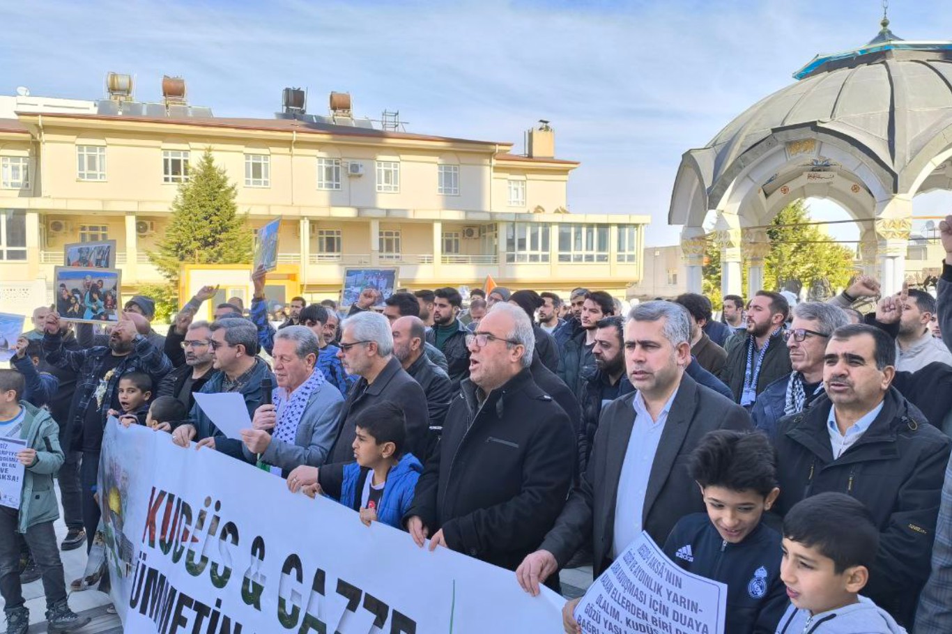 Midyat’ta “Dünya Kudüs Haftası” münasebetiyle basın açıklaması düzenlendi