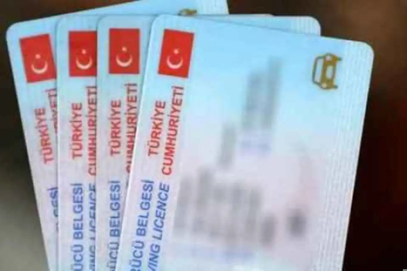Ehliyet sınav ücretlerine yüzde 60 zam Ehliyet sınav ücretlerine yüzde 60 zam