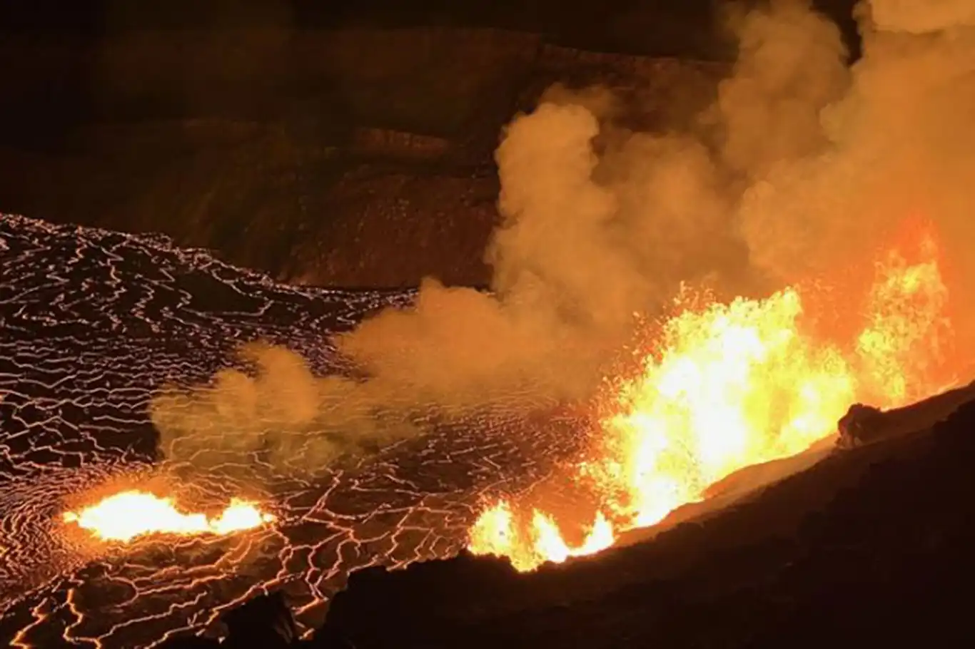 Evacuations underway in northeastern Ethiopia after volcanic activity at Mount Dofen Evacuations underway in northeastern Ethiopia after volcanic activity at Mount Dofen