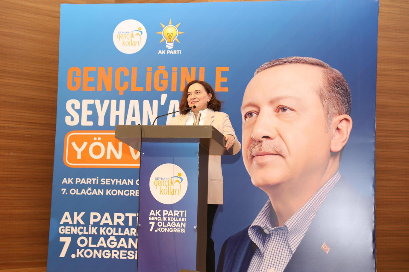 AK Parti Seyhan İlçe Gençlik Kolları 7. Olağan Kongresi yapıldı AK Parti Seyhan İlçe Gençlik Kolları 7. Olağan Kongresi yapıldı
