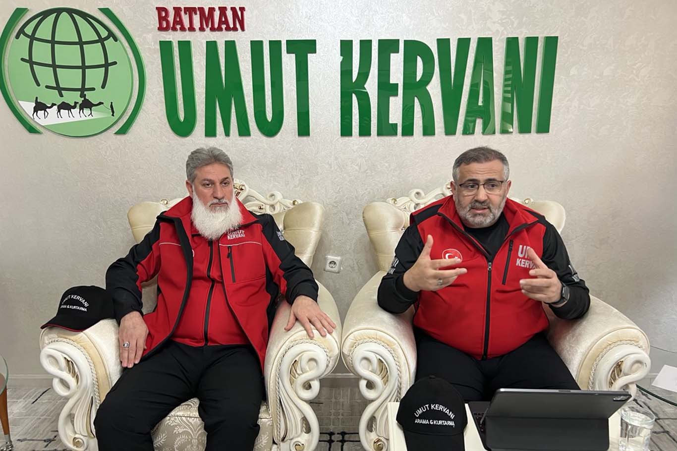 Batman'da Umut Kervanı Arama-Kurtarma Ekibine 'afet eğitim semineri' verildi