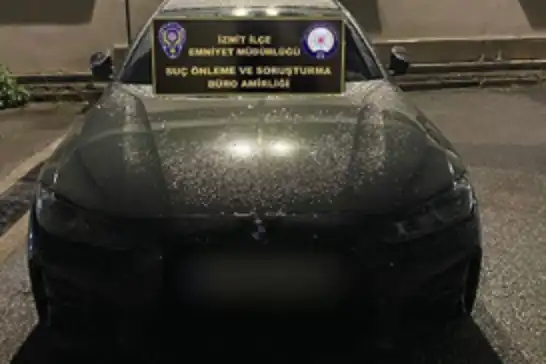 Kocaeli’de drift atan ehliyetsiz sürücüye 91 bin TL ceza
