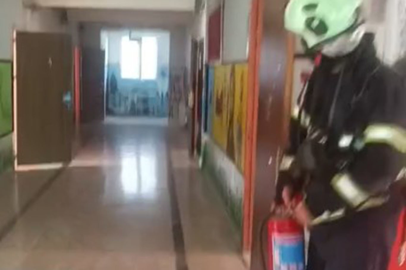 Batman'da okuldaki yangın paniğe neden oldu