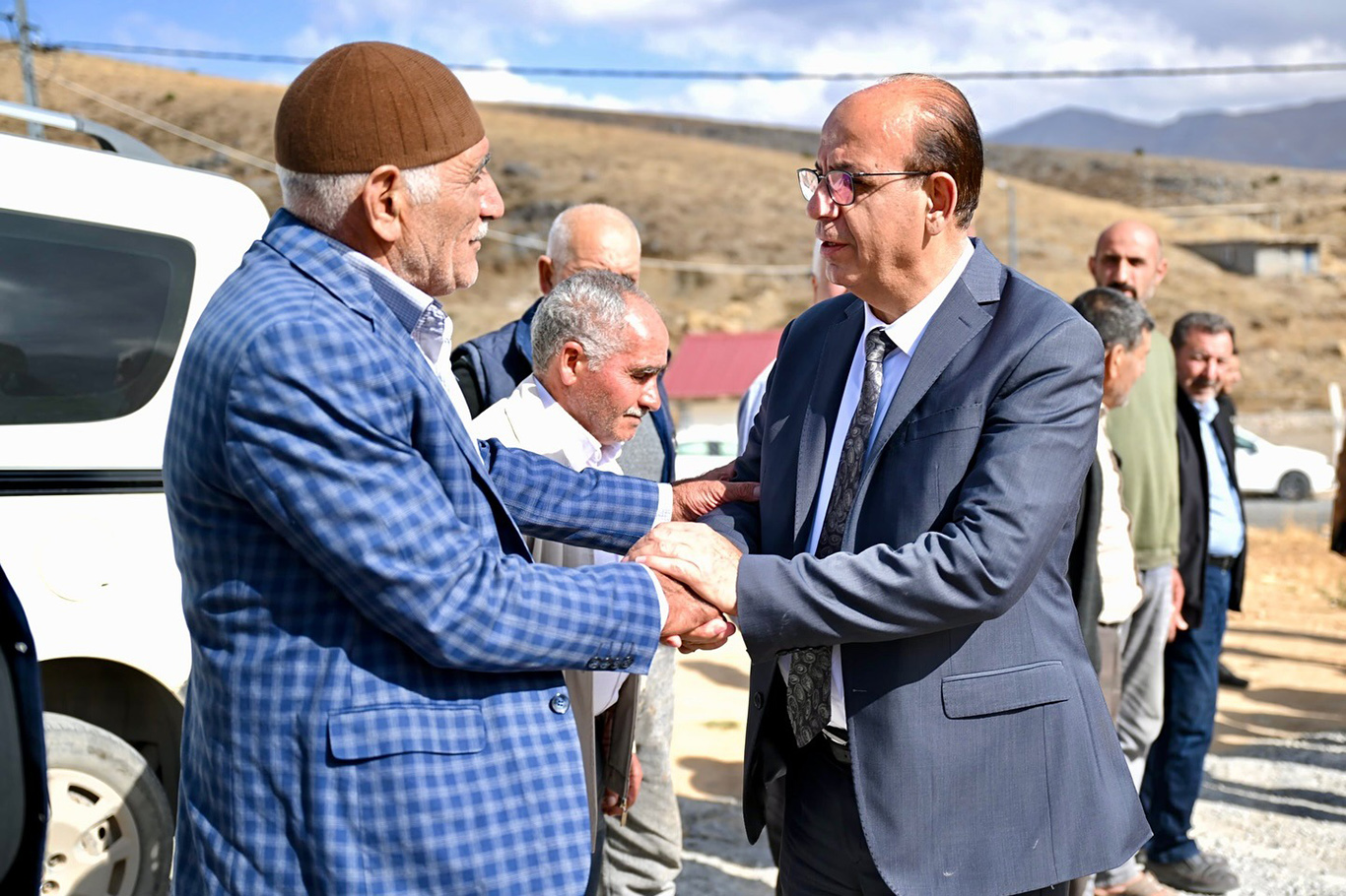 Yeşilyurt Belediye Başkanı Geçit: Hemşehrilerimizin talepleri bizim için yol haritasıdır Yeşilyurt Belediye Başkanı Geçit: Hemşehrilerimizin talepleri bizim için yol haritasıdır